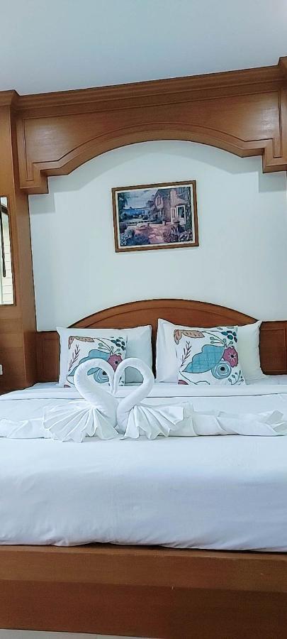 Ainny Residence Patong Buitenkant foto
