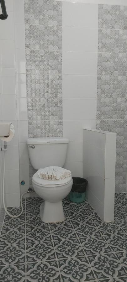 Ainny Residence Patong Buitenkant foto